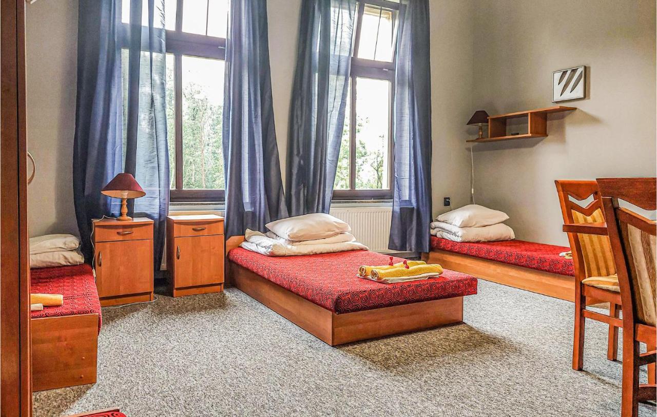 Cozy Home In Raciaski Mlyn With Kitchen Raciaz 외부 사진
